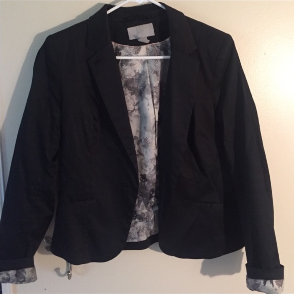H&M blazer size 14